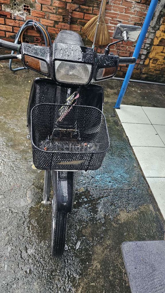 Ban xe drem lun. Mua bán Xe máy tại Thành phố Thủ Dầu Một Bình Dương được đăng bởi Dũng hình 3