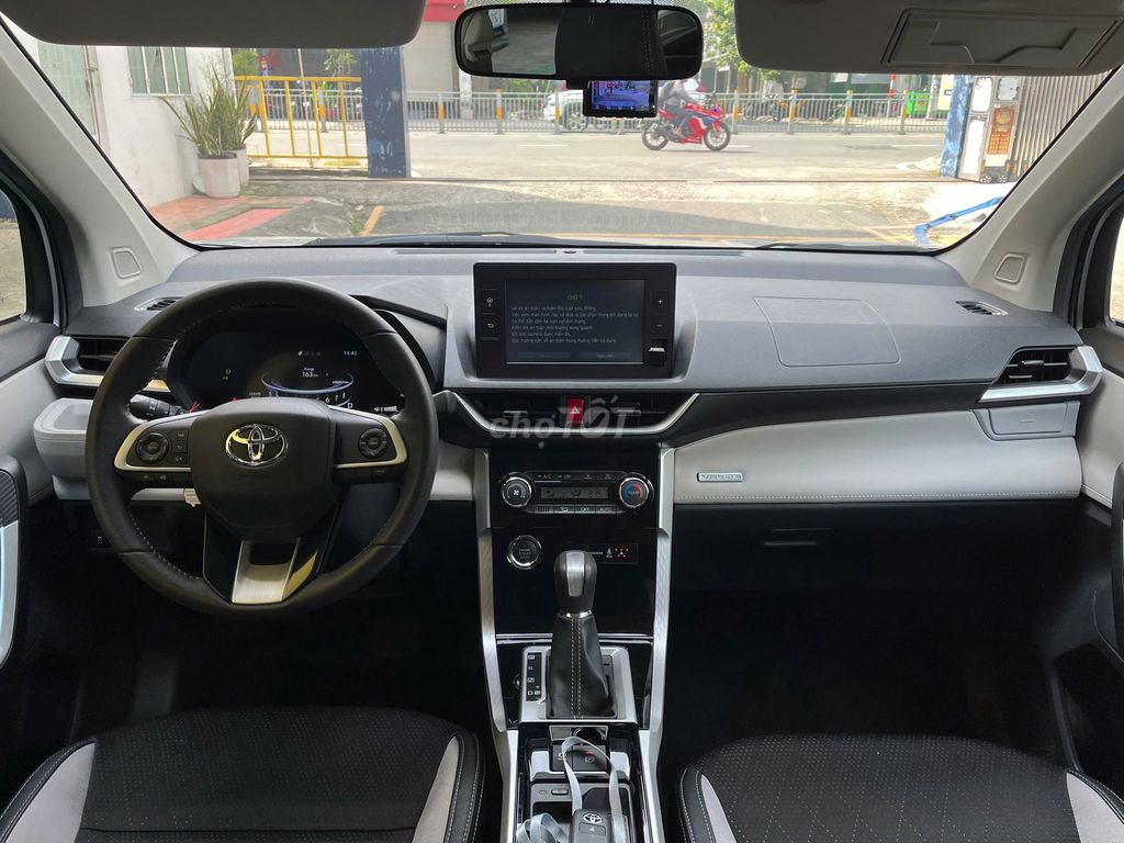 TOYOTA VELOZ CROSS 2022 XE GIA ĐÌNH LƯỚT VAY 75%. Mua bán Ô tô tại Quận Gò Vấp Tp Hồ Chí Minh được đăng bởi Hiếu hình 13