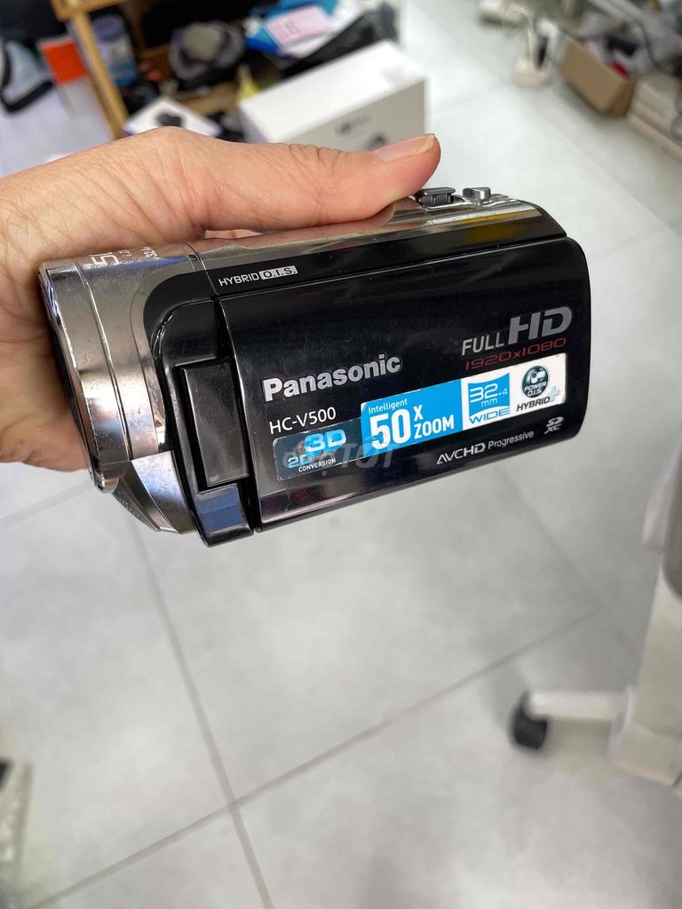 Máy quay Panasonic HC-V500 Đen Cảm ứng LCD. Mua bán Máy ảnh, Máy quay tại Quận Bình Thạnh Tp Hồ Chí Minh được đăng bởi Hoa Hồng hình 1