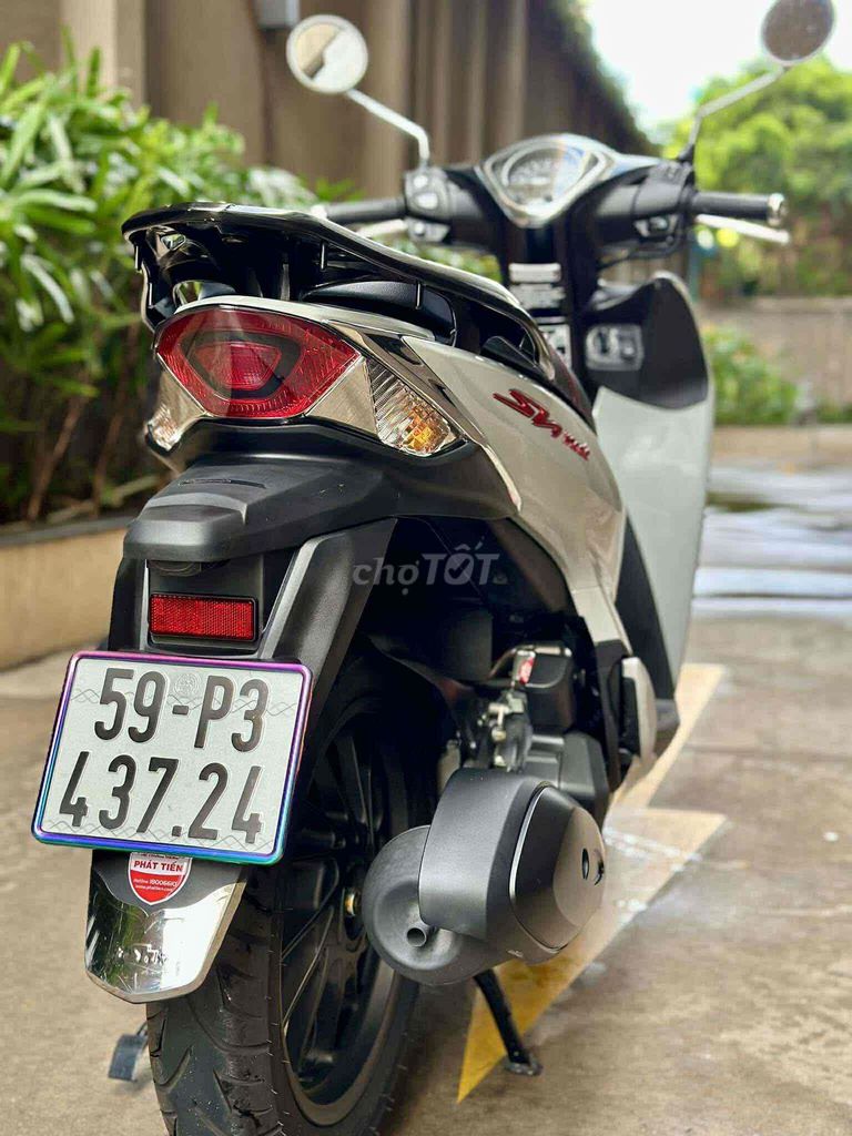 Honda SH mode , Bản Đặt Biệt , Chính Chủ Sang Tên. Mua bán Xe máy tại Quận Phú Nhuận Tp Hồ Chí Minh được đăng bởi Long hình 4