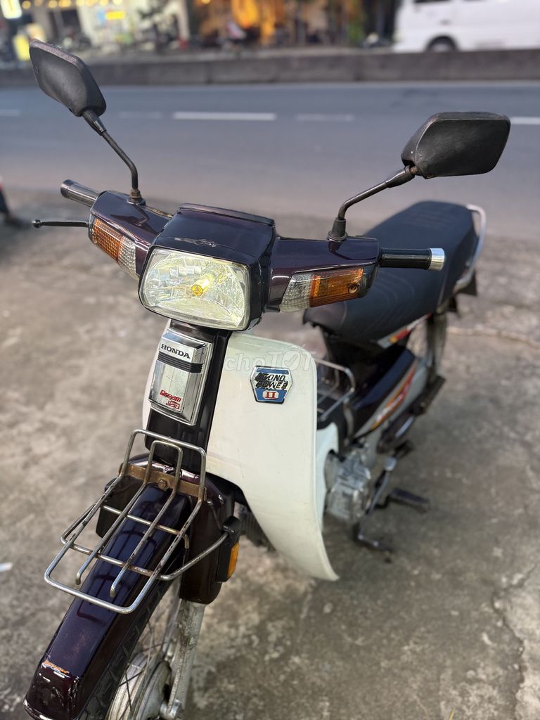 Dream Hàn Quốc , xe đẹp , máy cực êm ngon. Mua bán Xe máy tại Huyện Trảng Bom Đồng Nai được đăng bởi Trần đình trung  hình 5