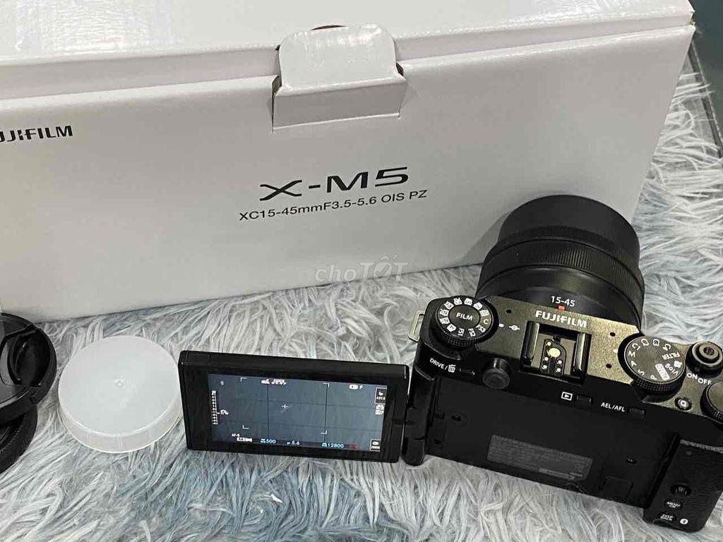 Máy ảnh Fujifilm X-M5 Đen kèm lens 15-45mm 99%. Mua bán Máy ảnh, Máy quay tại Quận 5 Tp Hồ Chí Minh được đăng bởi Kim Ngân hình 1