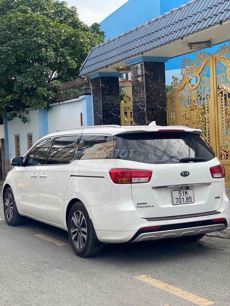 Bán KIA Sedona 2.2L DATH 2017. Mua bán Ô tô tại Huyện Hóc Môn Tp Hồ Chí Minh được đăng bởi tuan Anh hình 4