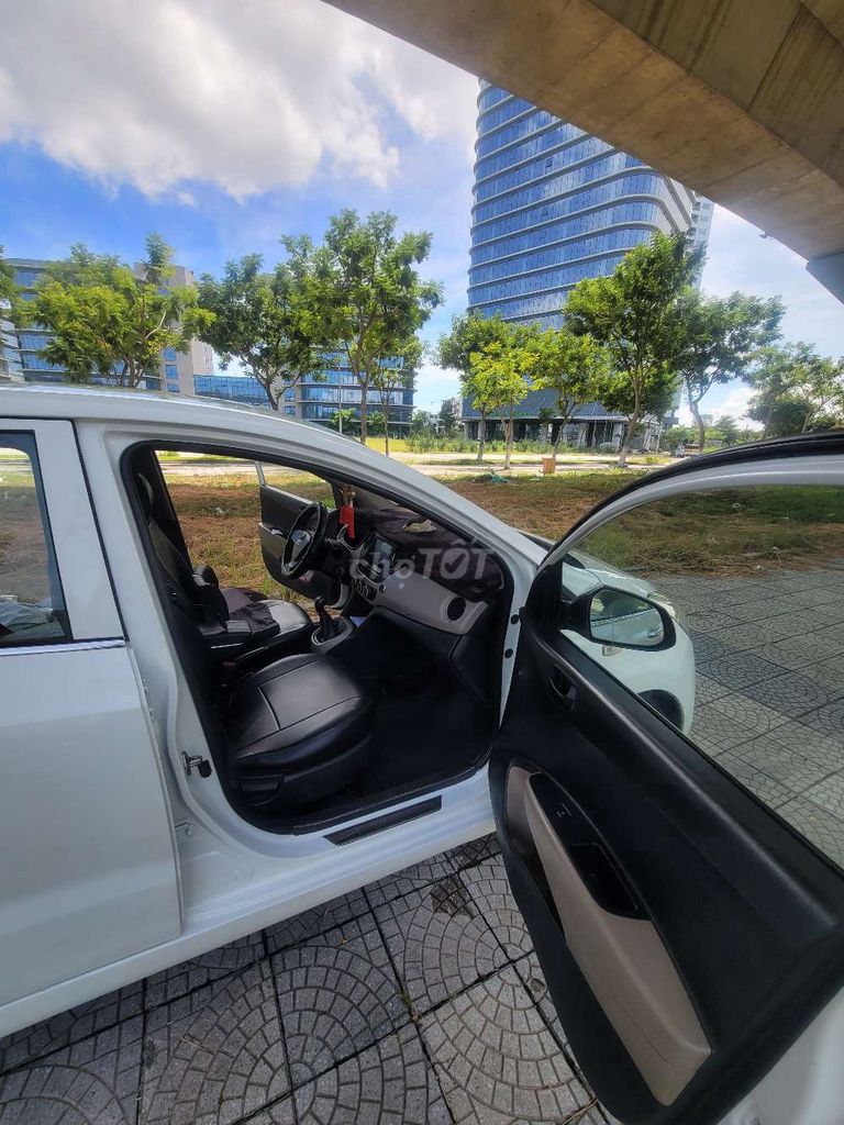 Bán xe i10 MT 2014 base. Mua bán Ô tô tại Quận Hải Châu Đà Nẵng được đăng bởi Phạm Minh Đức hình 6