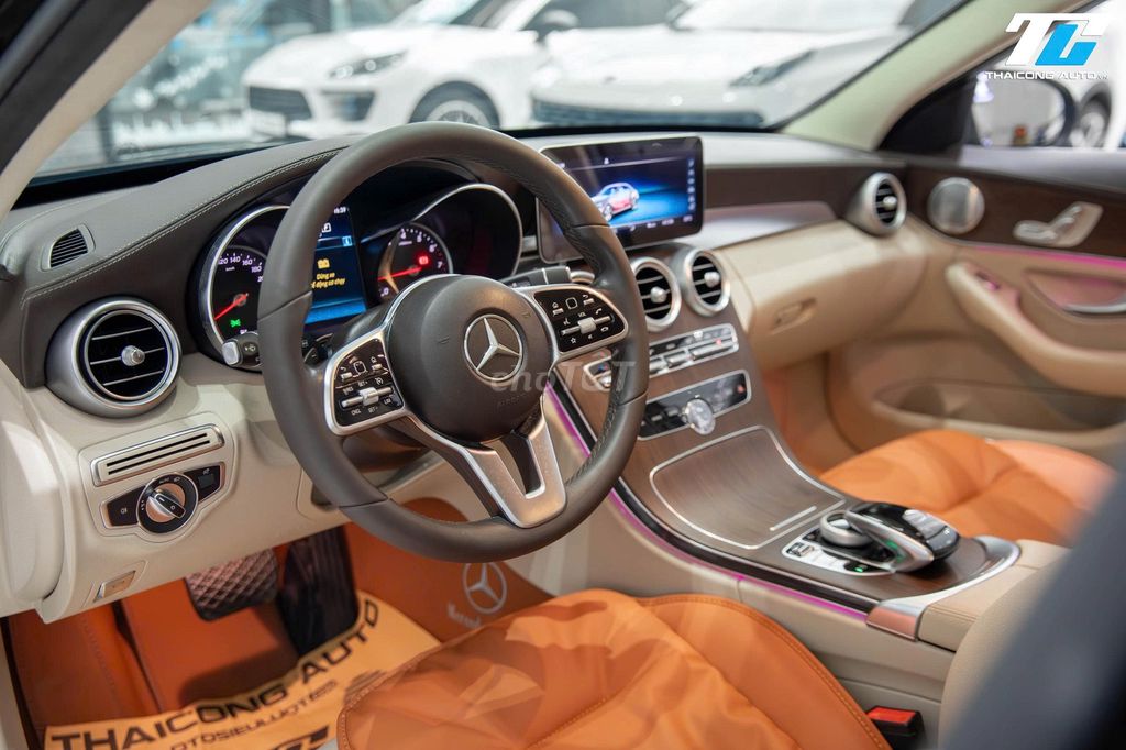 Mercedes C200 Exclusive 2020 - Quá Rẻ Quá Hợp Lý. Mua bán Ô tô tại Quận Gò Vấp Tp Hồ Chí Minh được đăng bởi Mr Vương otosieuluot hình 6