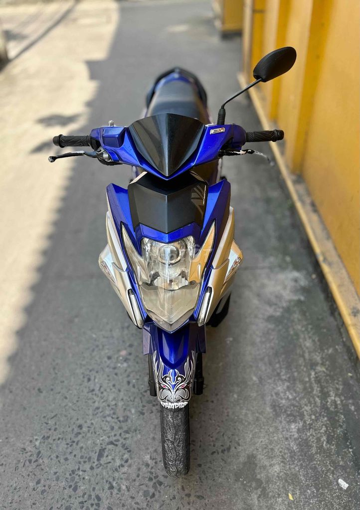 Nouvo 6 đẹp, máy êm thì thầm bao vọt. Mua bán Xe máy tại Quận 8 Tp Hồ Chí Minh được đăng bởi Quân  hình 7