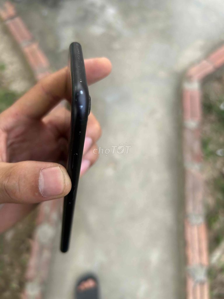 iphone 7 64g màu đen đang dùng mượt ạ. Mua bán Điện thoại tại Huyện Kiến Thuỵ Hải Phòng được đăng bởi Phan Hùng hình 1