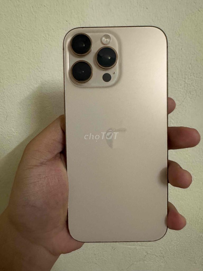 Apple iPhone 16 Pro Max 256GB Vàng. Mua bán Điện thoại tại Quận Tây Hồ Hà Nội được đăng bởi Magic hình 1