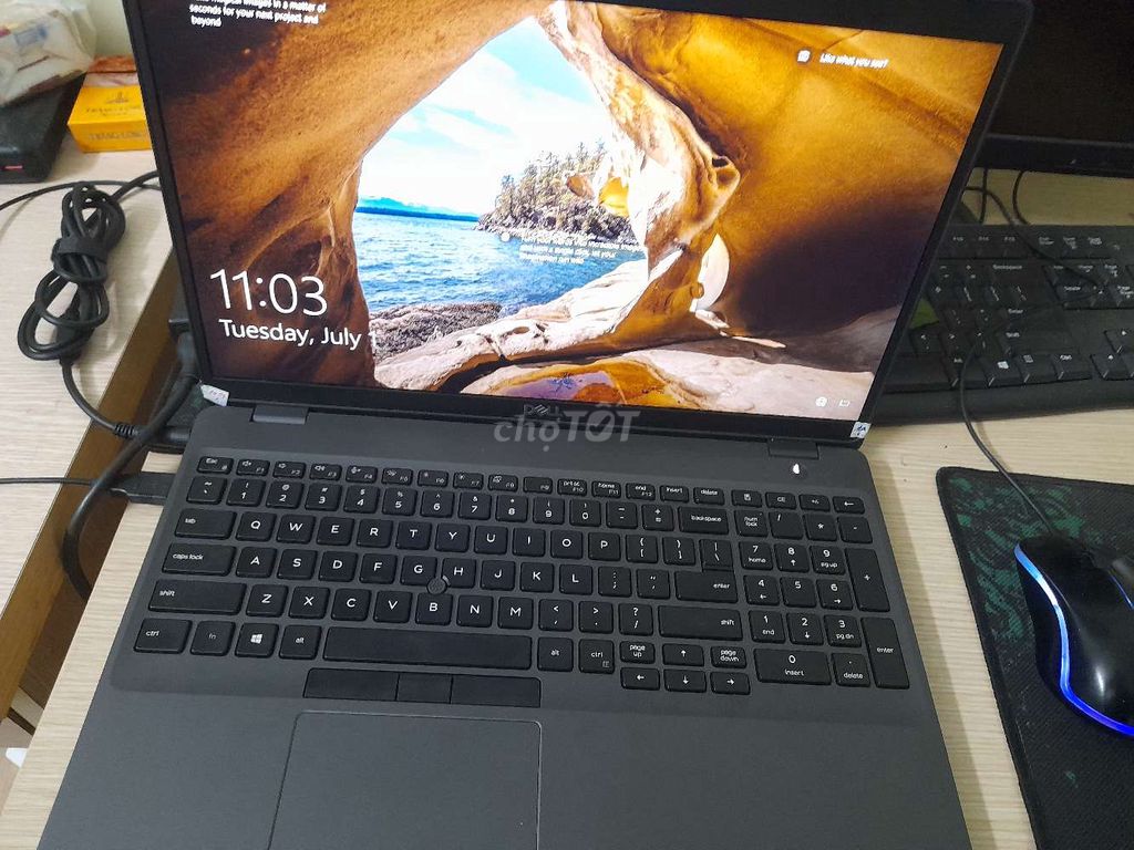 Thừa máy cần nhượng lại. Máy dell cảm ứng