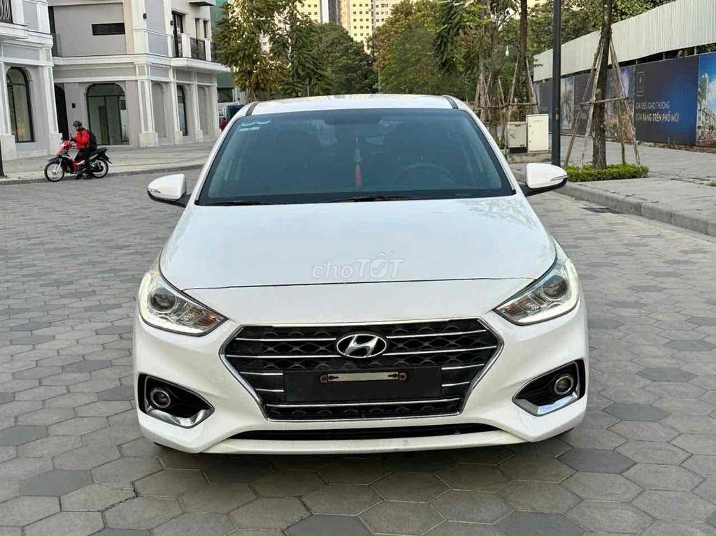 Hyundai Accent 2019 1.4 MT bản đủ xe gia đinh 1chu