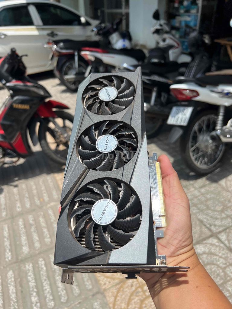 3060 12gb giga 3fan nguyên tem zin