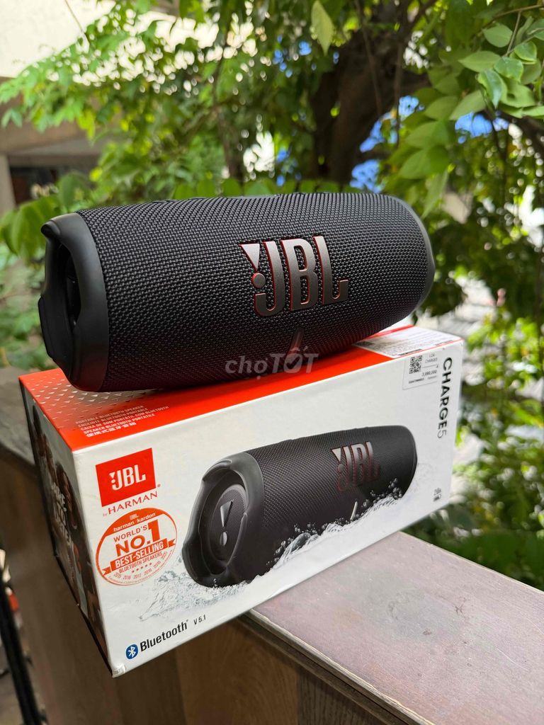 JBL CHARGE 5 CÒN VÀI CÂY XÃ RẼ CHO AE. Mua bán Tivi, Âm thanh tại Quận Thanh Khê Đà Nẵng được đăng bởi Thế Giới Loa Chính hãng New Và Lướt Giá Rẽ Đà Nẵng  hình 1