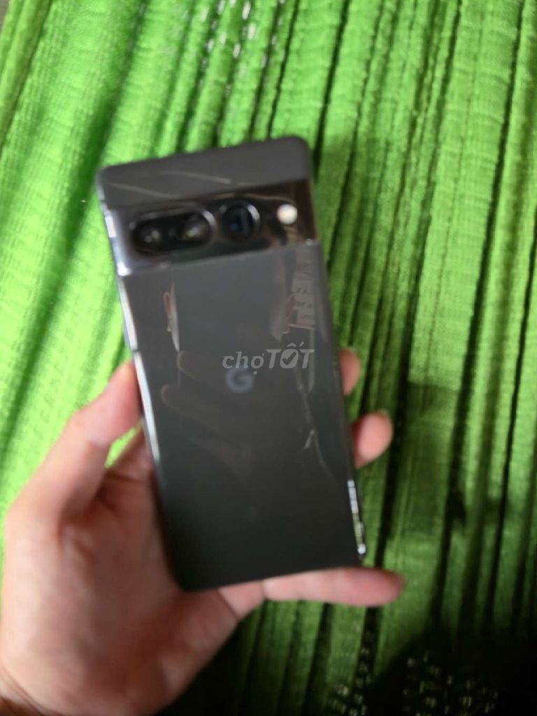 Google Pixel 7 Pro Đen quốc tế vân nhạy camera nét. Mua bán Điện thoại tại Thành phố Biên Hòa Đồng Nai được đăng bởi Vũ Phong hình 1