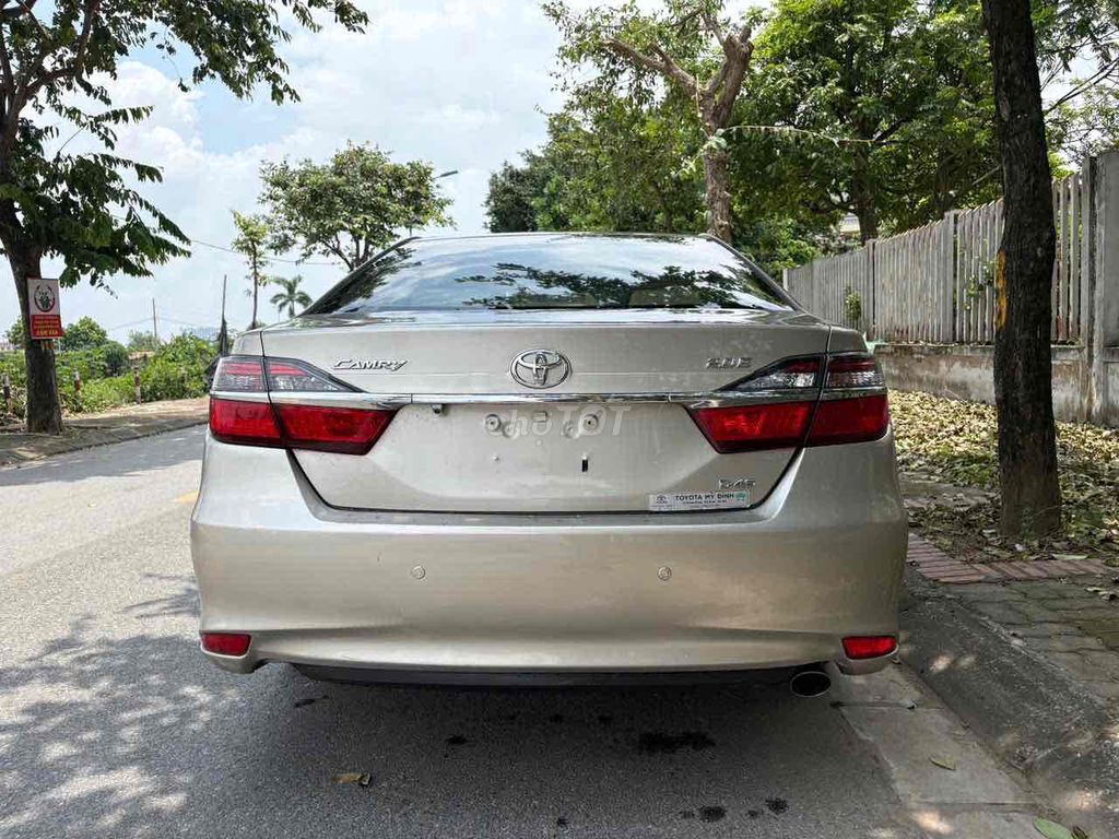 Toyota Camry 2016 2.0E - 86000 km. Mua bán Ô tô tại Quận Hai Bà Trưng Hà Nội được đăng bởi Bùi hiển hình 6