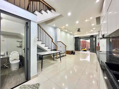 Rent · 4 bd · 45 м² · Quận Tân Bình, ул. Đường Cửu Long