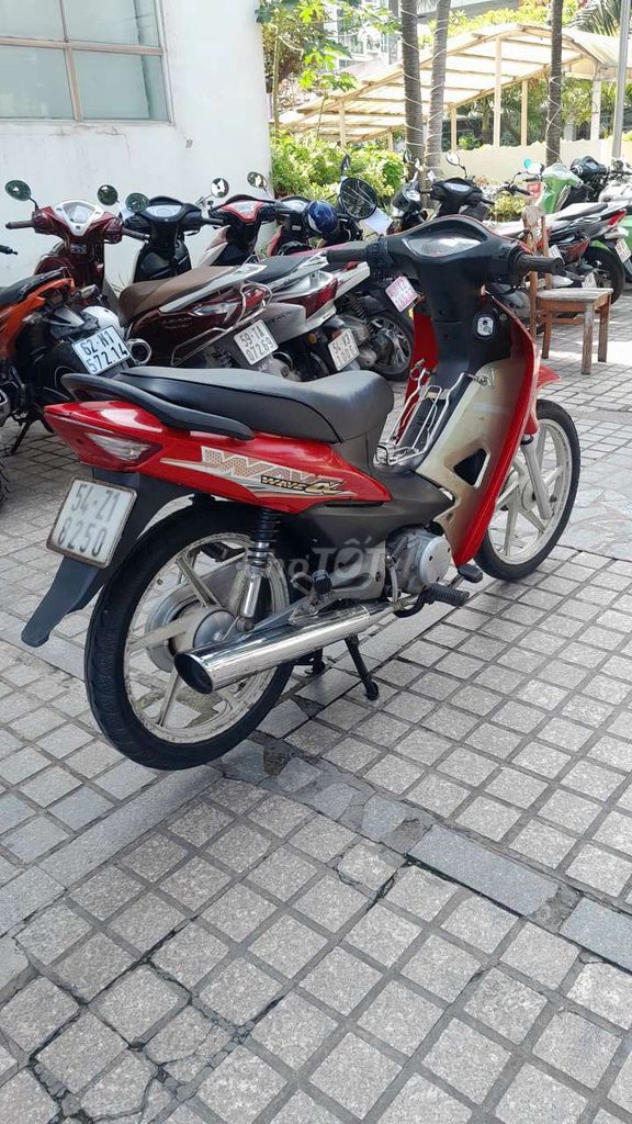 xe wave hàn quốc