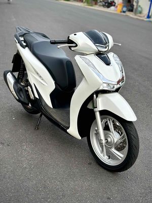 SH 150cc 2022 Màu trắng ngọc trinh cực đẹp 😍. Mua bán Xe máy tại Thành phố Vũng Tàu Bà Rịa - Vũng Tàu được đăng bởi Xe Máy Cũ Vũng Tàu 72