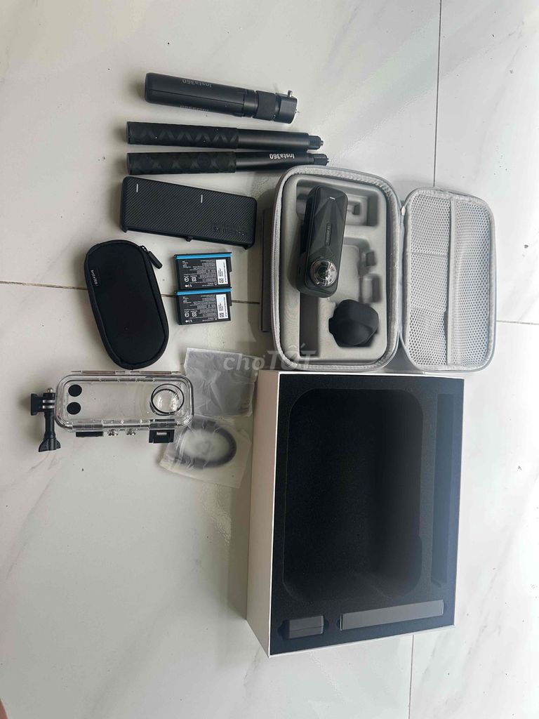 Máy ảnh hành trình Insta360 X5 Đen. Mua bán Máy ảnh, Máy quay tại Huyện Hóc Môn Tp Hồ Chí Minh được đăng bởi Hiệu hình 1