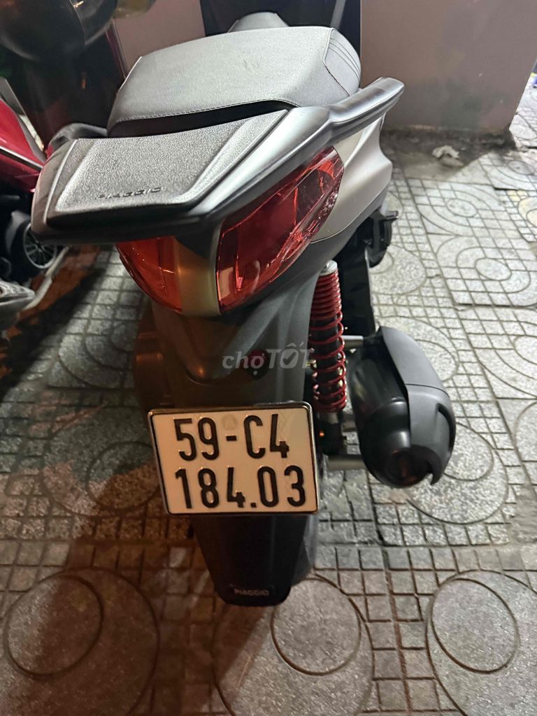 Piaggio Medley S 125cc, коричневый, пробег 5000 км, очень новый