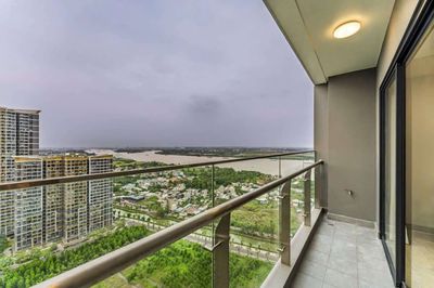 Аренда · 1 комн. · 30 м² · Thành phố Thủ Đức, ул. Nguyễn Xiển