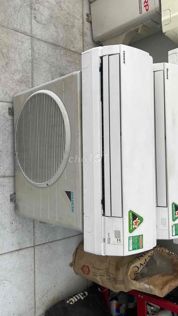 Máy lạnh Daikin 1.0Hp hàng thường zin nguyên 100%. Mua bán Máy lạnh, điều hoà tại Thành phố Thủ Đức Tp Hồ Chí Minh được đăng bởi THỊNH KHANG MINH hình 1