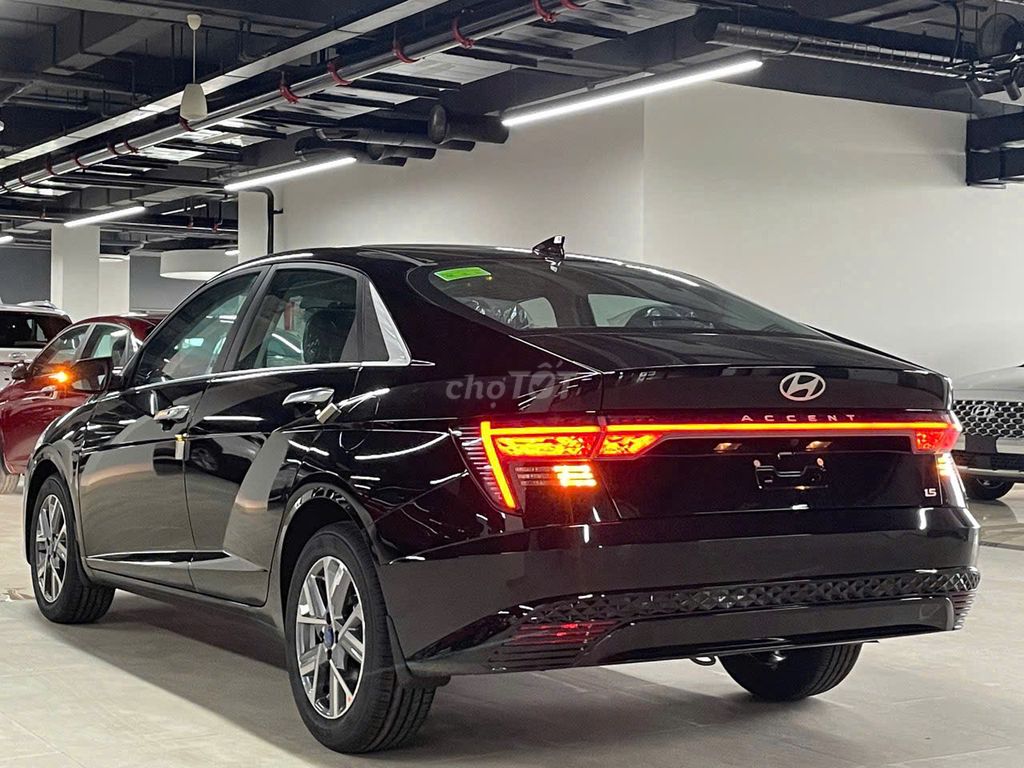 Hyundai Accent 2025 Cao cấp 1.5 AT. Mua bán Ô tô tại Quận Hoàng Mai Hà Nội được đăng bởi Em Mạnh Hyundai Đông Đô hình 4