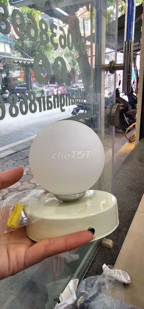 Đèn tường Bắc Âu hình cầu. Mua bán Đèn tại Quận Hà Đông Hà Nội được đăng bởi Lung linh hình 1