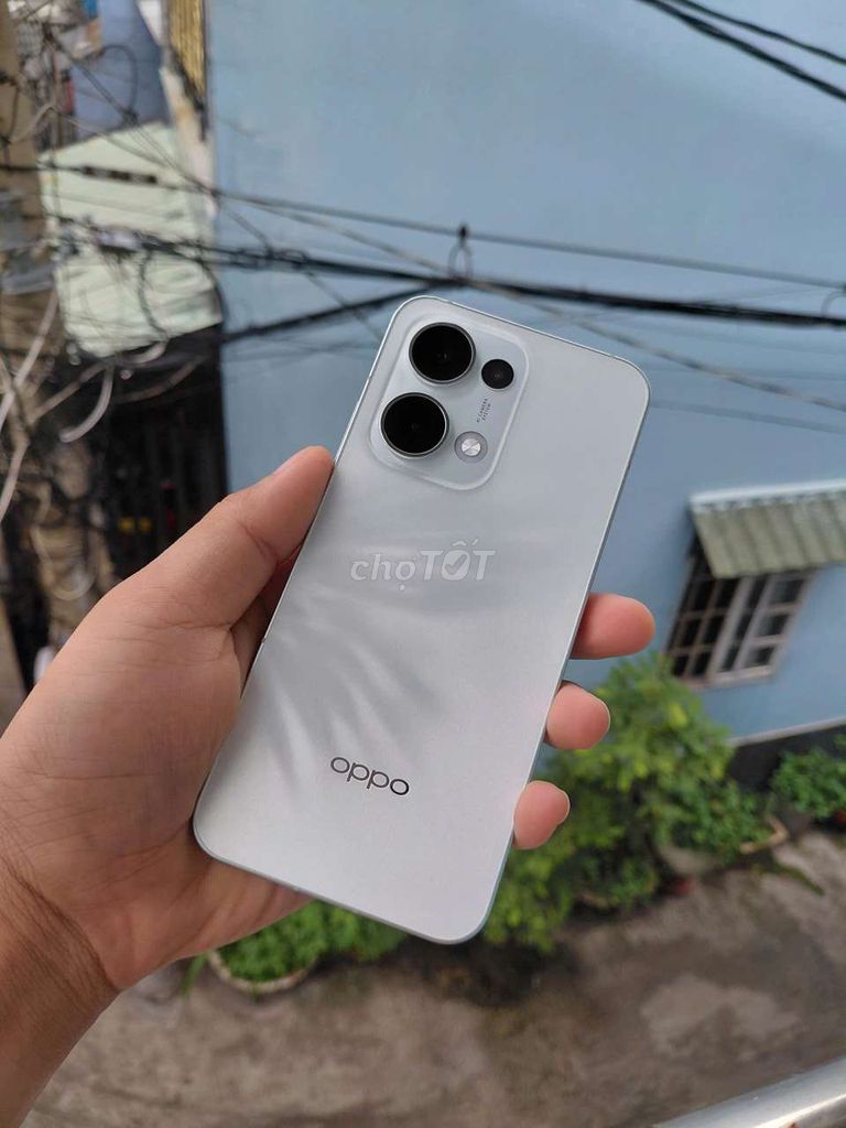 Oppo Reno 13 5G 12GB/256GB Trắng. Mua bán Điện thoại tại Quận Bình Tân Tp Hồ Chí Minh được đăng bởi Nguyễn Bình Thuận hình 1