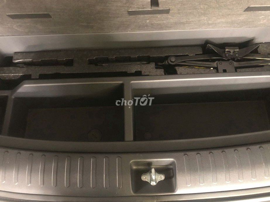 Hyundai Custin 2.0T Cao Cấp – 2024 – Odo 19.000 km. Mua bán Ô tô tại Huyện Hóc Môn Tp Hồ Chí Minh được đăng bởi Huy Hyundai hình 6