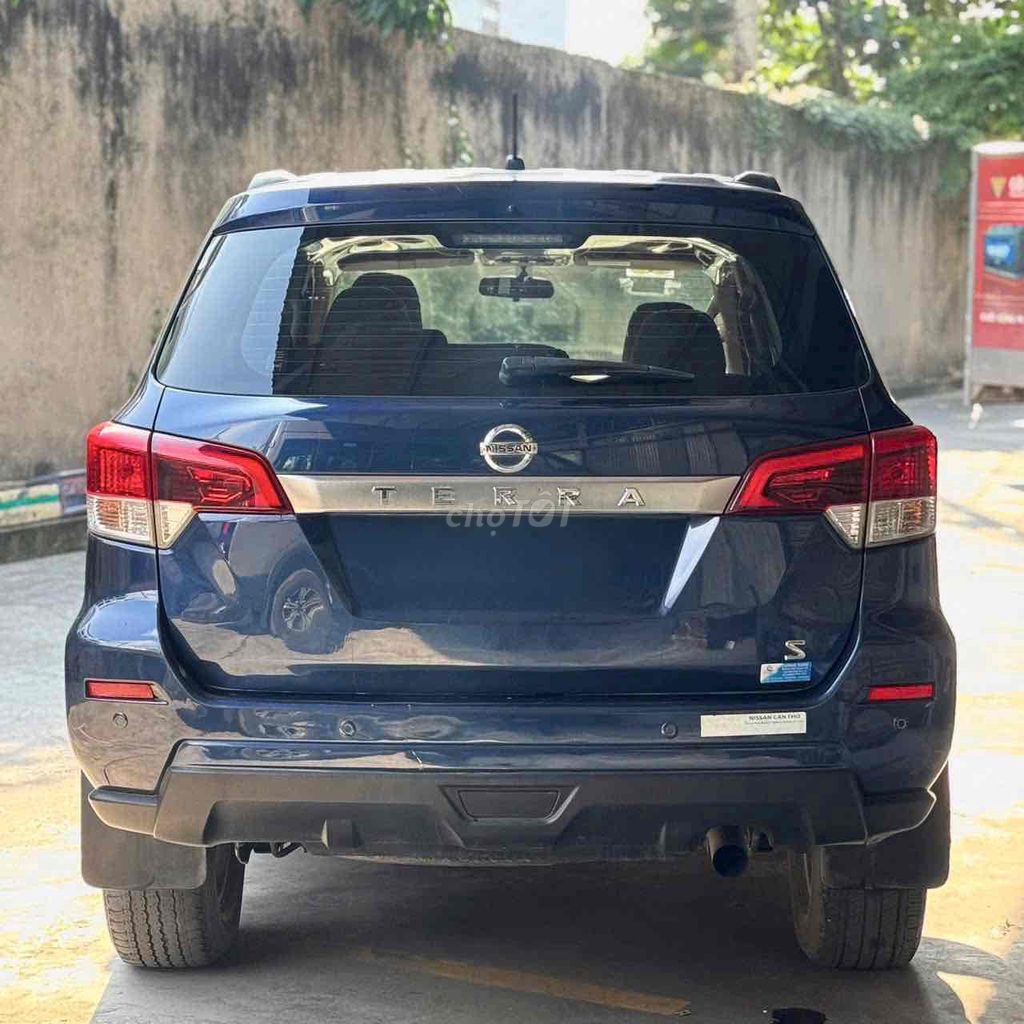 Nissan Terra 2018 Số sàn, xe 1 chủ. Mua bán Ô tô tại Quận Tân Phú Tp Hồ Chí Minh được đăng bởi Nissan Gia Thành  hình 8