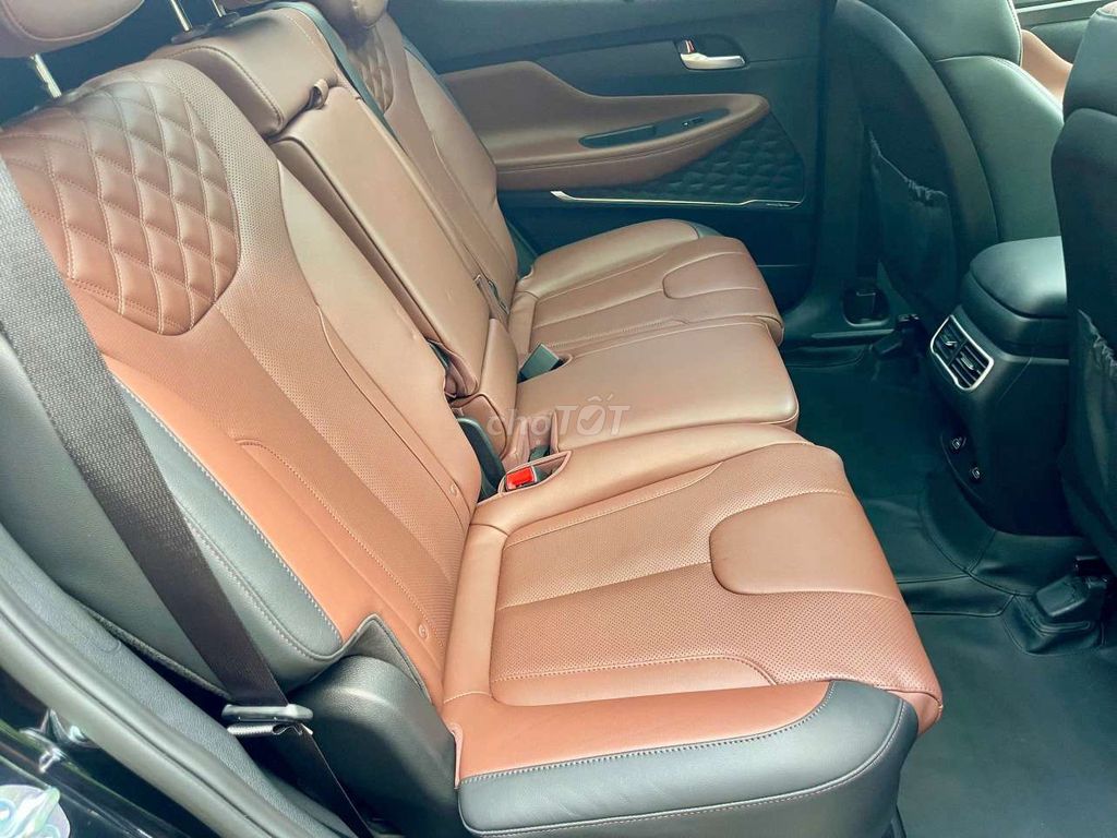 2024 Cao cấp 2.2L HTRAC - 10800 km. Mua bán Ô tô tại Quận Cầu Giấy Hà Nội được đăng bởi A LONG hình 10