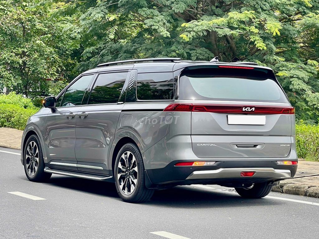 Kia Carnival 2.2D Signature 2024 - chất xe như mới. Mua bán Ô tô tại Quận Bình Tân Tp Hồ Chí Minh được đăng bởi Trường  NVT hình 4