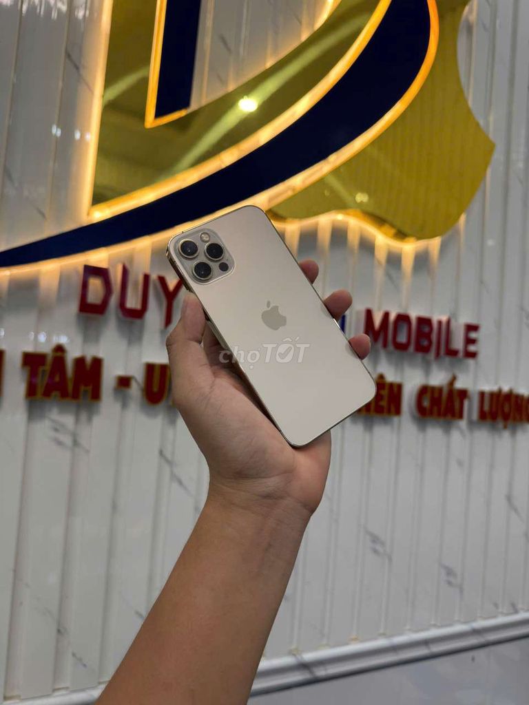 iPhone 12 Pro 128GB Vàng quốc tế 100%,có bán góp. Mua bán Điện thoại tại Thành phố Cà Mau Cà Mau được đăng bởi Duy Dustin Mobile hình 1