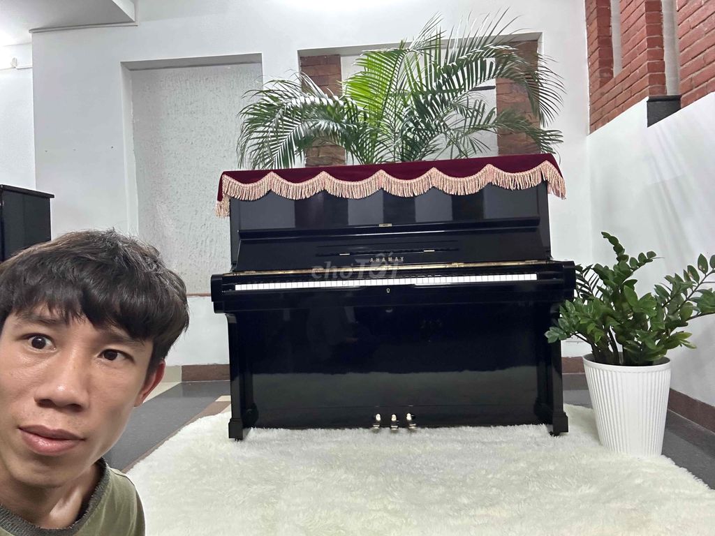 piano cơ yamaha U2