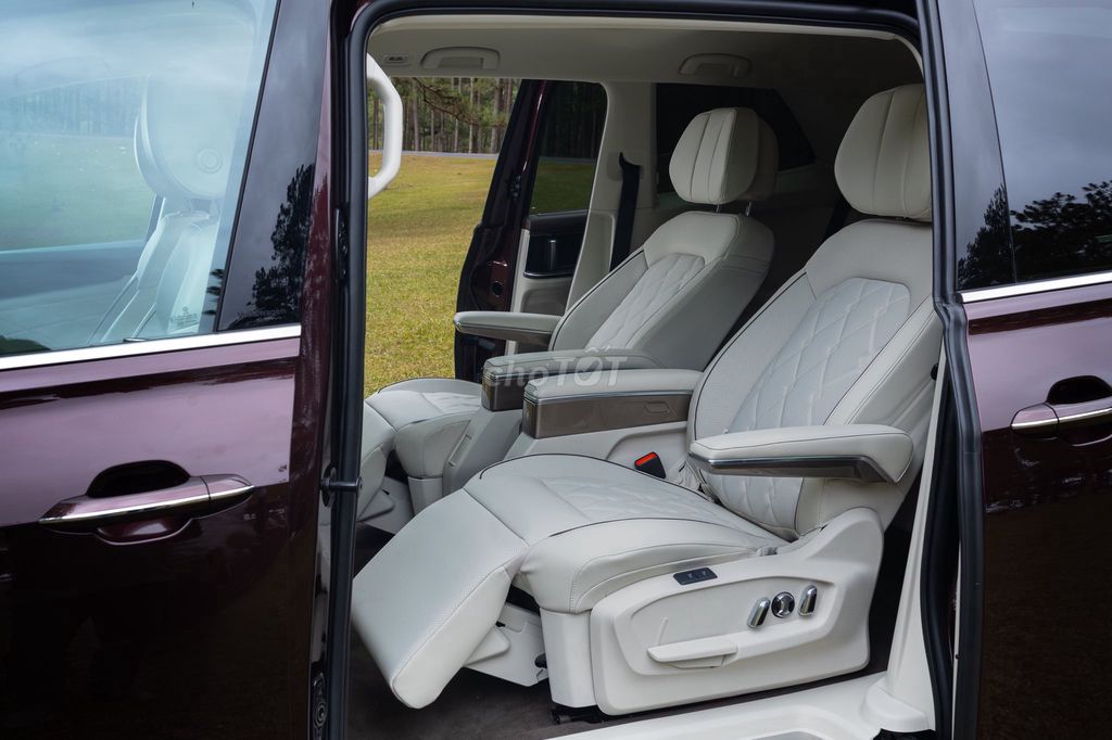 Volkswagen Viloran 2025 xe giao ngay ưu đãi tốt. Mua bán Ô tô tại Thành phố Tây Ninh Tây Ninh được đăng bởi Hải Đăng hình 9