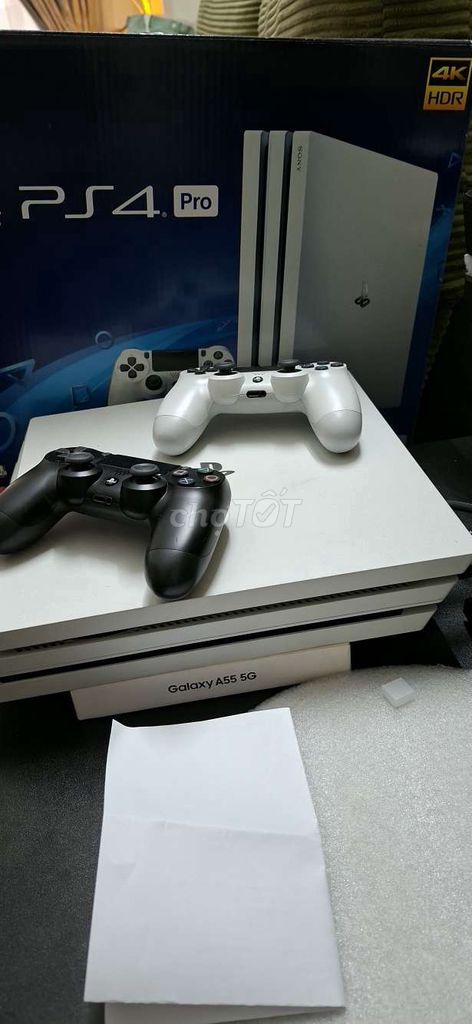 Sony PS4 Pro 1TB Trắng 99%. Mua bán Thiết bị chơi game tại Quận 3 Tp Hồ Chí Minh được đăng bởi Nguyễn Thành Long hình 1