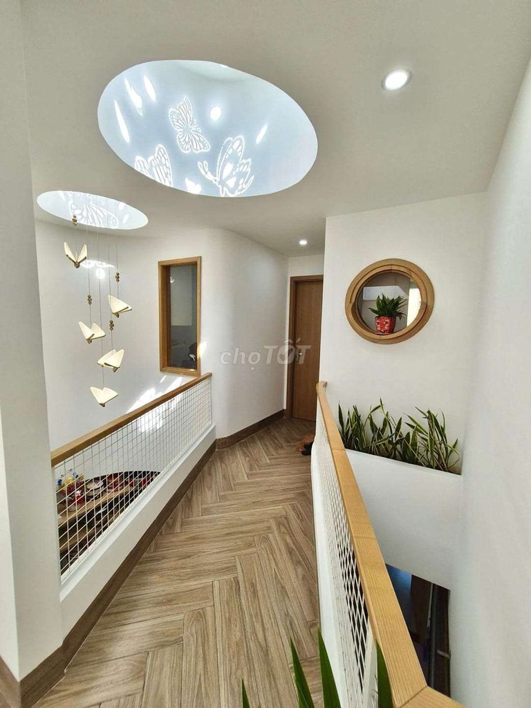 🟥🔥 БЫСТРАЯ ПРОДАЖА 2-ЭТАЖНОГО ТАЙСКОГО ДОМА НА ГОРЕ БИНЬ — 81 М², КРАСИВЫЙ ВИД СЗАДИ — ЦЕНА 5. X