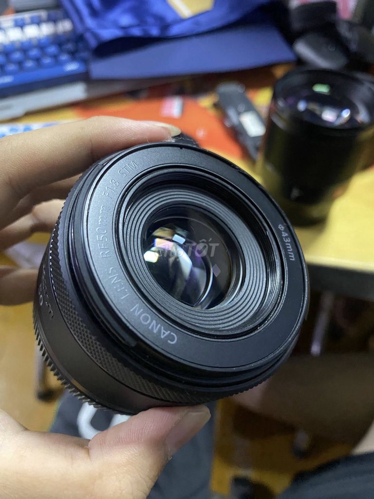 Ống kính Canon RF 50mm F1.8 STM Đen. Mua bán Máy ảnh, Máy quay tại Quận Bình Tân Tp Hồ Chí Minh được đăng bởi Thái An Trần hình 1