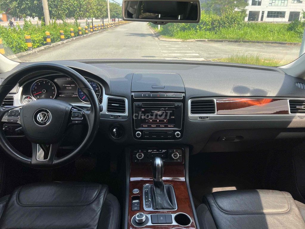 Volkswagen Touareg 2016 GP 3.6 AT xe zin đẹp. Mua bán Ô tô tại Thành phố Qui Nhơn Bình Định được đăng bởi Ngọc Hà hình 6