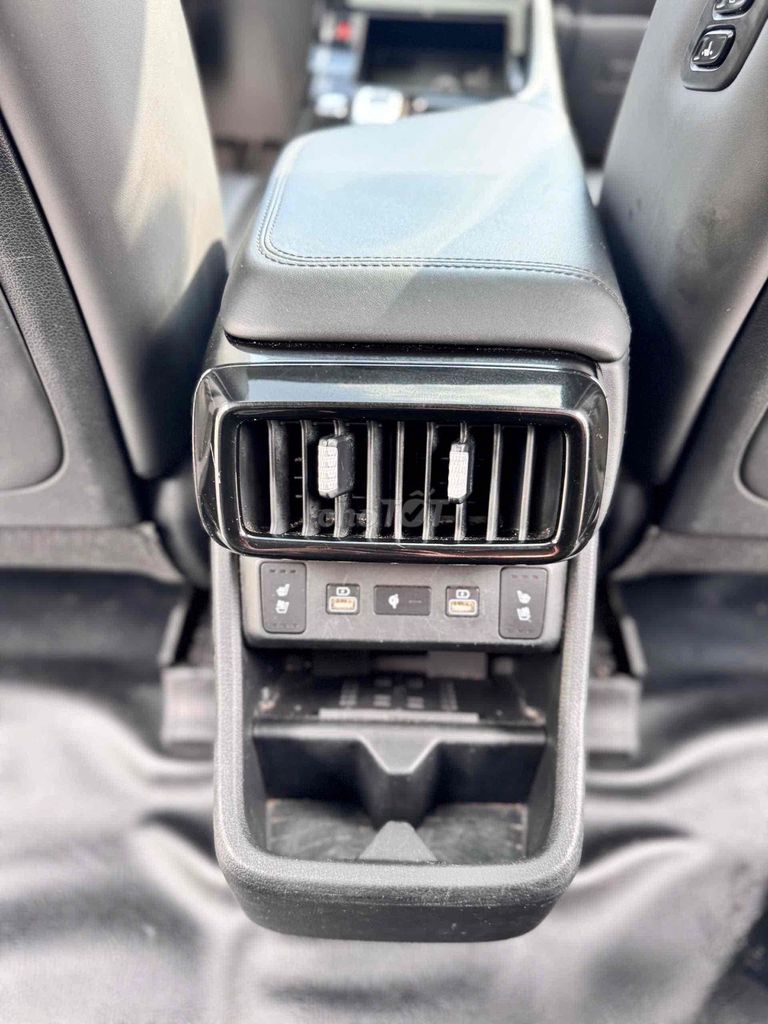 Hyundai Custin 2023 Đặc Biệt 1.5T - 40000 km. Mua bán Ô tô tại Quận Gò Vấp Tp Hồ Chí Minh được đăng bởi Ms Thư  hình 9