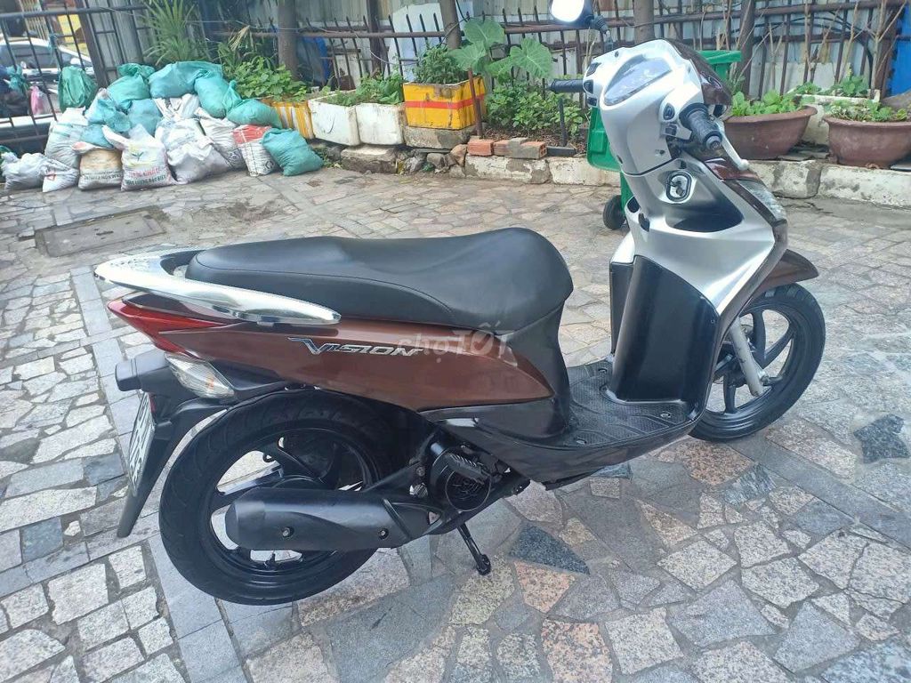 Xe Honda visan. Mua bán Xe máy tại Quận 7 Tp Hồ Chí Minh được đăng bởi trình minh sơn hình 4