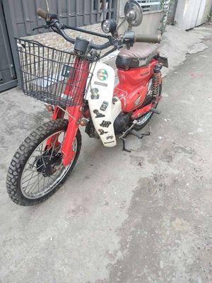 Cần bán chiếc cúp như hình có giấy. Mua bán Xe máy tại Huyện Hóc Môn Tp Hồ Chí Minh được đăng bởi A Tuấn