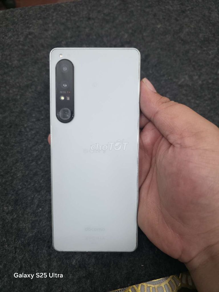 Sony I Mark IV 128GB Trắng Đã qua sử dụng. Mua bán Điện thoại tại Quận Ba Đình Hà Nội được đăng bởi Duc Minh hình 1