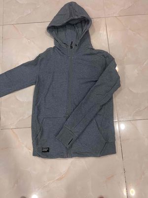 áo chống nắng thương hiệu nổi tiếng chống tia UV. Mua bán Quần áo tại Thành phố Thủ Đức Tp Hồ Chí Minh được đăng bởi thuha