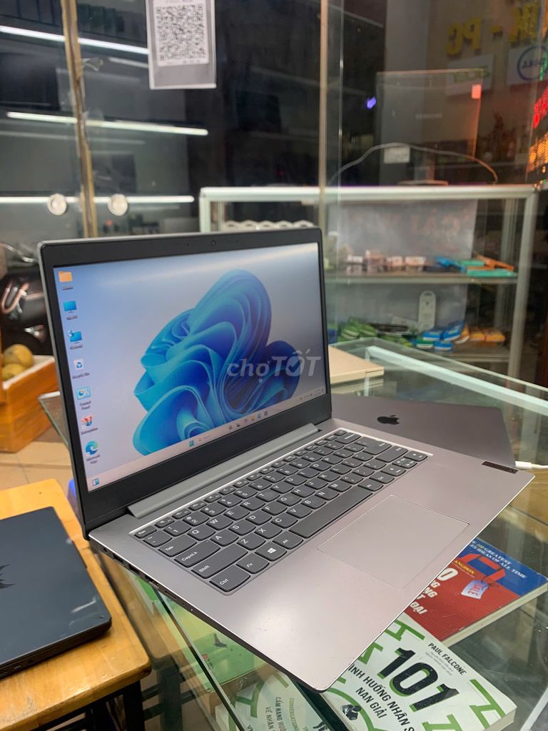 Lenovo IdeaPad 14-N5030,SSD 256GB,RAM 4GB,Đẹp 99%