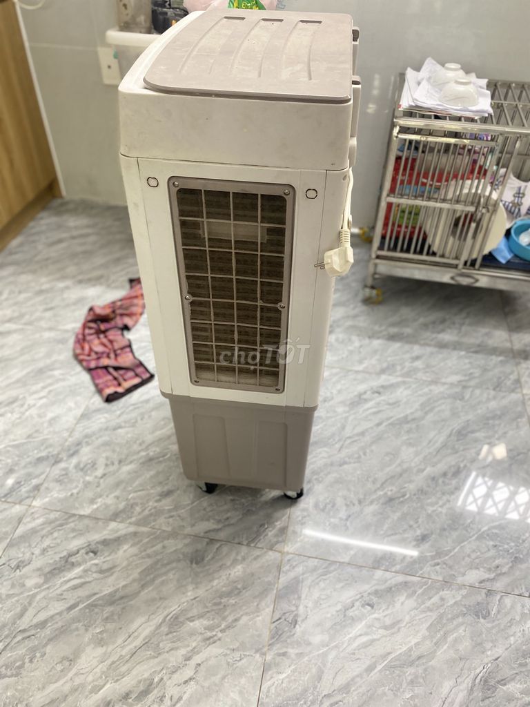 Quạt hơi nước Kangaroo KG50F10 Trắng, Nâu. Mua bán Quạt tại Quận Bình Tân Tp Hồ Chí Minh được đăng bởi Thu Tran hình 1