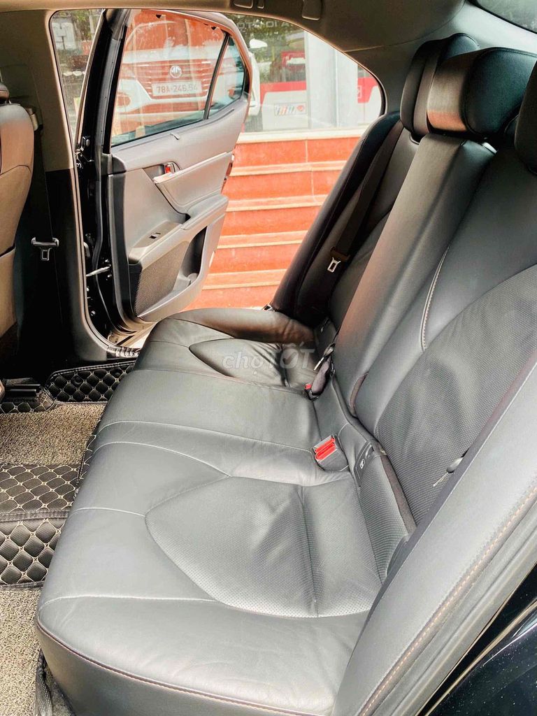 Camry 2022 2.0Q 1 Chủ Odo 5v Cực Đẹp Giá Tốt. Mua bán Ô tô tại Thành phố Dĩ An Bình Dương được đăng bởi Trương Công Lý hình 11