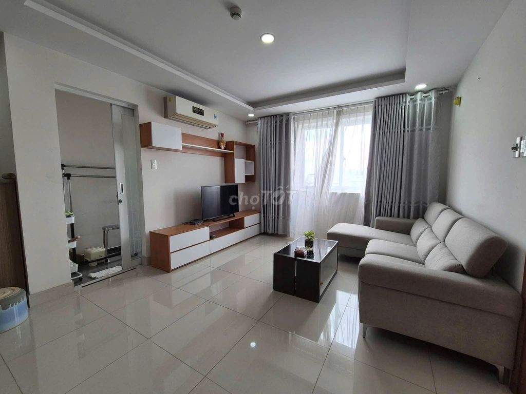 Аренда · 2 комн. · 65 м² · Quận 6, ул. Nguyễn Văn Luông