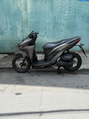Vario 150 bstp . góp đưa 14tr nhận xe
