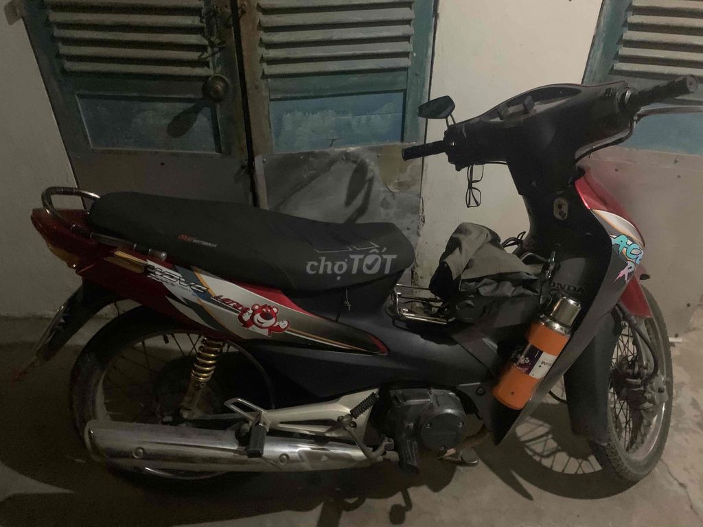 thiếu tiền trọ e cần bán xe. Mua bán Xe máy tại Quận Tây Hồ Hà Nội được đăng bởi Quyết Black hình 3